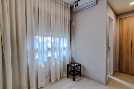 Apartamento à venda com 140m², 3 quartos e 2 vagasQuarto 2 - Suíte