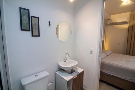 Casa de condomínio para alugar com 28m², 1 quarto e sem vaga Casa de condomínio para alugar com 28m², 1 quarto e sem vagaBanheiro