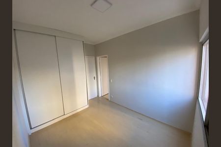 Apartamento à venda com 54m², 1 quarto e 1 vagaQuarto