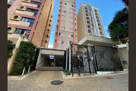 Apartamento à venda com 54m², 1 quarto e 1 vagaFachada