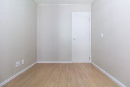 Quarto 1 de apartamento para alugar com 2 quartos, 43m² em Vila Silvia, São Paulo