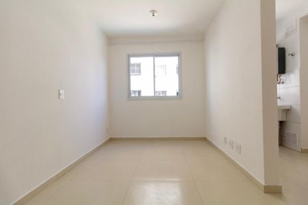 Sala de apartamento para alugar com 2 quartos, 43m² em Vila Silvia, São Paulo
