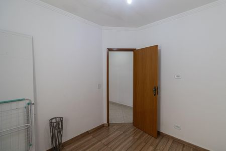 Casa para alugar com 43m², 3 quartos e sem vaga Casa para alugar com 43m², 3 quartos e sem vagaQuarto 2