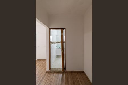 Casa para alugar com 43m², 3 quartos e sem vaga Casa para alugar com 43m², 3 quartos e sem vagaSuíte