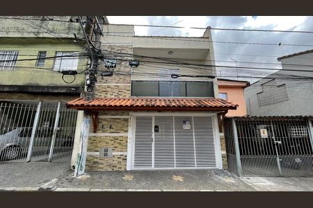 Casa para alugar com 43m², 3 quartos e sem vaga Casa para alugar com 43m², 3 quartos e sem vagaFachada+Placa