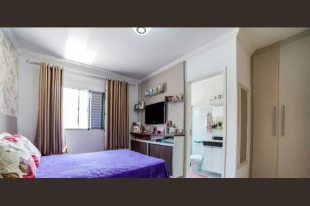 Foto 03 de casa à venda com 2 quartos, 65m² em Vila Nelson, São Paulo