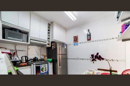 Foto 01 de casa à venda com 2 quartos, 65m² em Vila Nelson, São Paulo