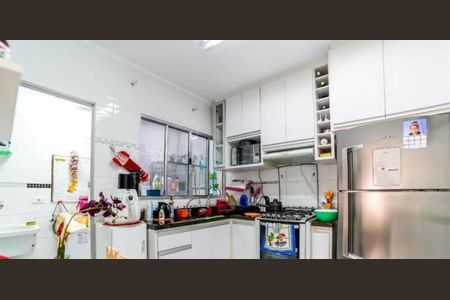 Foto 13 de casa à venda com 2 quartos, 65m² em Vila Nelson, São Paulo