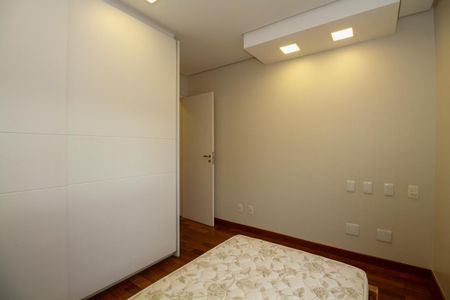 Apartamento para alugar com 112m², 2 quartos e 3 vagas Apartamento para alugar com 112m², 2 quartos e 3 vagasSuíte 2