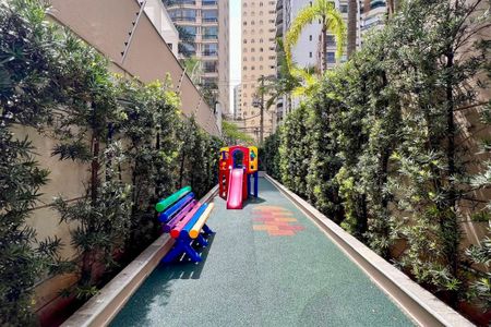 Apartamento para alugar com 112m², 2 quartos e 3 vagas Apartamento para alugar com 112m², 2 quartos e 3 vagasÁrea Comum - Playground