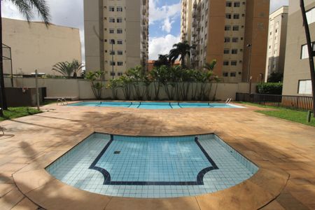 Apartamento à venda com 61m², 3 quartos e 2 vagasÁrea comum - Piscina