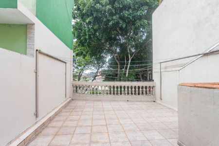 Casa à venda com 165m², 3 quartos e 2 vagasÁrea descoberta 