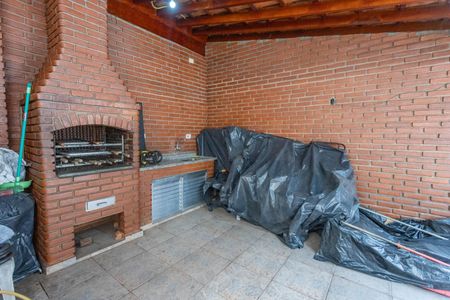 Casa à venda com 165m², 3 quartos e 2 vagasChurrasqueira