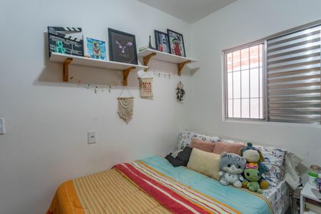 Casa à venda com 165m², 3 quartos e 2 vagasQuarto 2
