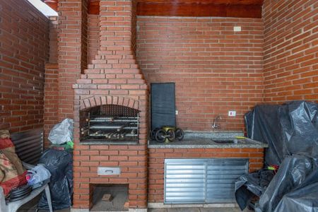 Casa à venda com 165m², 3 quartos e 2 vagasChurrasqueira