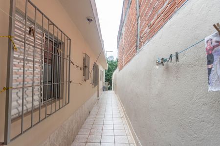 Casa à venda com 165m², 3 quartos e 2 vagasCorredor 