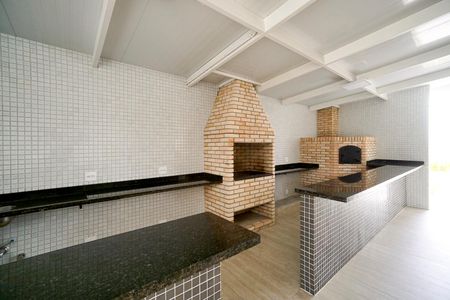Apartamento para alugar com 81m², 2 quartos e 2 vagasChurrasueira