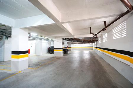 Apartamento para alugar com 81m², 2 quartos e 2 vagasGaragem