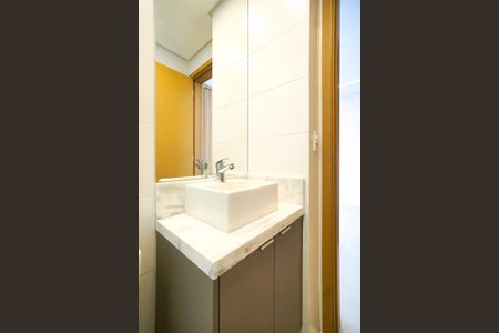 Apartamento para alugar com 81m², 2 quartos e 2 vagasBanheiro da suíte 01