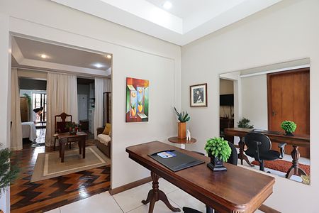 Sala escritório  de apartamento para alugar com 1 quarto, 90m² em São João, Porto Alegre