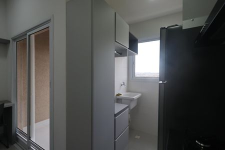 Cozinha de kitnet/studio para alugar com 1 quarto, 33m² em Ribeirânia, Ribeirão Preto