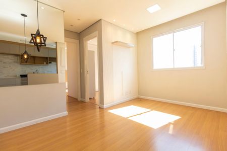 Sala de apartamento para alugar com 2 quartos, 40m² em Penha de França, São Paulo