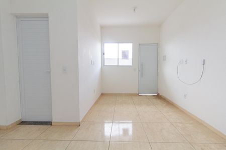 Apartamento para alugar com 48m², 2 quartos e sem vagaSala e Cozinha
