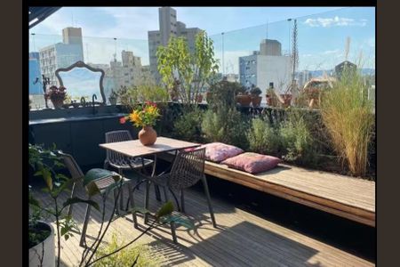 Apartamento para alugar com 135m², 1 quarto e 1 vagaÁrea externa