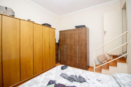 Casa à venda com 360m², 4 quartos e 1 vaga Casa à venda com 360m², 4 quartos e 1 vagaQuarto 2