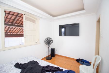 Casa à venda com 360m², 4 quartos e 1 vaga Casa à venda com 360m², 4 quartos e 1 vagaQuarto 3