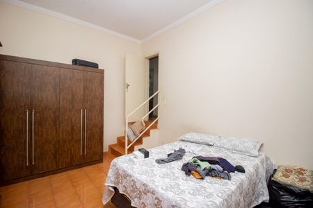 Casa à venda com 360m², 4 quartos e 1 vaga Casa à venda com 360m², 4 quartos e 1 vagaQuarto 2