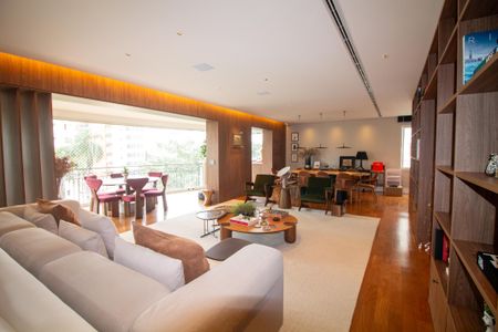 Apartamento à venda com 253m², 3 quartos e 5 vagasSala 1