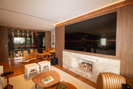 Apartamento à venda com 253m², 3 quartos e 5 vagasSala 2