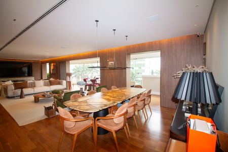 Apartamento à venda com 253m², 3 quartos e 5 vagasSala de Jantar