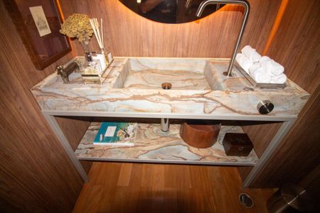 Apartamento à venda com 253m², 3 quartos e 5 vagasLavabo