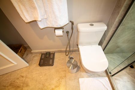 Apartamento à venda com 253m², 3 quartos e 5 vagasBanheiro da Suíte 3