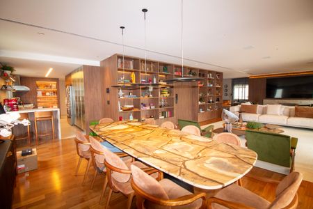 Apartamento à venda com 253m², 3 quartos e 5 vagasSala de Jantar
