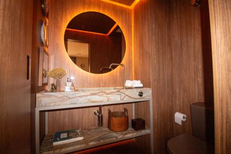 Apartamento à venda com 253m², 3 quartos e 5 vagasLavabo