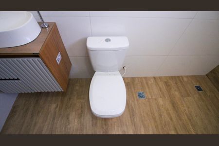 Casa para alugar com 120m², 2 quartos e 3 vagas Casa para alugar com 120m², 2 quartos e 3 vagasBanheiro