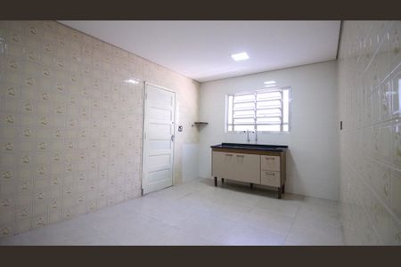 Casa para alugar com 120m², 2 quartos e 3 vagas Casa para alugar com 120m², 2 quartos e 3 vagasCozinha
