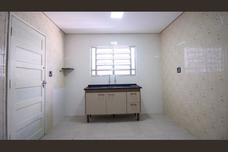 Casa para alugar com 120m², 2 quartos e 3 vagas Casa para alugar com 120m², 2 quartos e 3 vagasCozinha