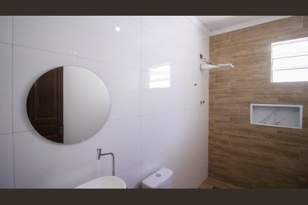 Casa para alugar com 120m², 2 quartos e 3 vagas Casa para alugar com 120m², 2 quartos e 3 vagasBanheiro