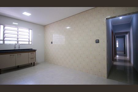 Casa para alugar com 120m², 2 quartos e 3 vagas Casa para alugar com 120m², 2 quartos e 3 vagasCozinha