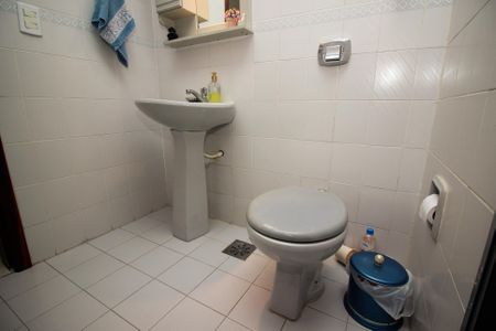 Apartamento à venda com 160m², 3 quartos e 2 vagasBanheiro 2