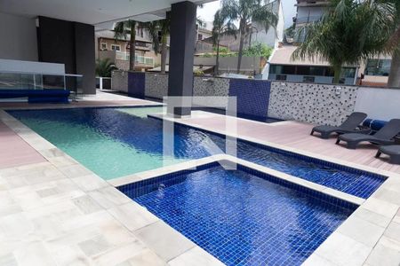 Apartamento à venda com 157m², 3 quartos e 4 vagasPiscina