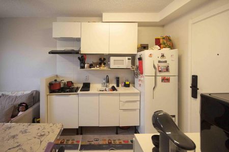 Apartamento para alugar com 34m², 2 quartos e sem vagaCozinha e Área de Serviço
