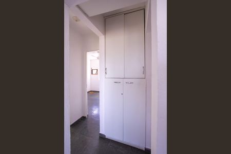 Apartamento para alugar com 50m², 2 quartos e 1 vaga Apartamento para alugar com 50m², 2 quartos e 1 vagaCorredor