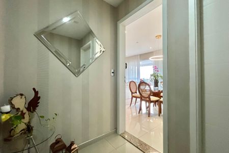 Apartamento à venda com 90m², 3 quartos e 2 vagasHall do apartamento