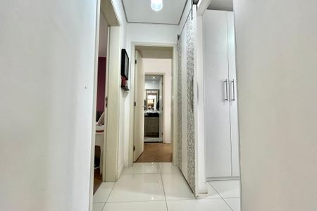 Apartamento à venda com 90m², 3 quartos e 2 vagasCorredor