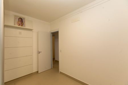 Apartamento à venda com 74m², 3 quartos e 1 vaga Apartamento à venda com 74m², 3 quartos e 1 vagaQuarto 2